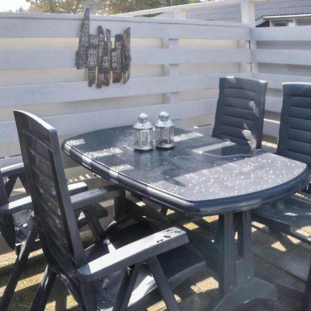 Beautiful Apartment In Vejers Strand With Wifi Extérieur photo